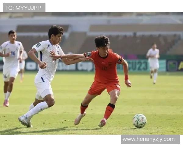 杨皓宇精彩破门助力中国U23球队迎来胜利时刻 杨皓宇精彩破门助力中国U23球队迎来胜利时刻