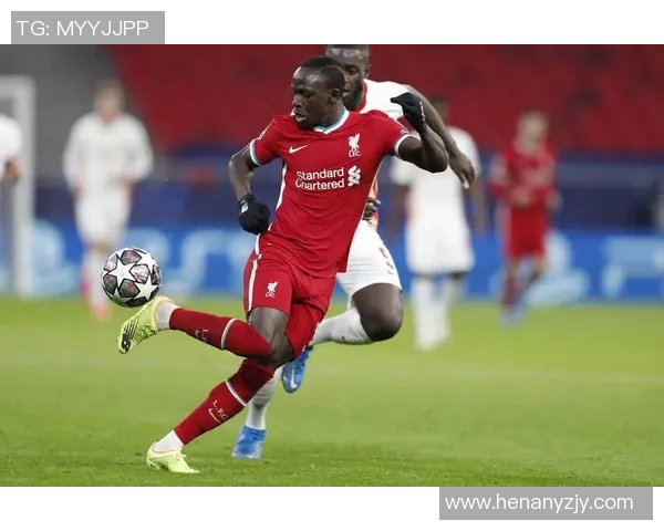 比利亚雷亚尔续约队内核心卡佩,稳固球队后防实力 比利亚雷亚尔续约队内核心卡佩,稳固球队后防实力