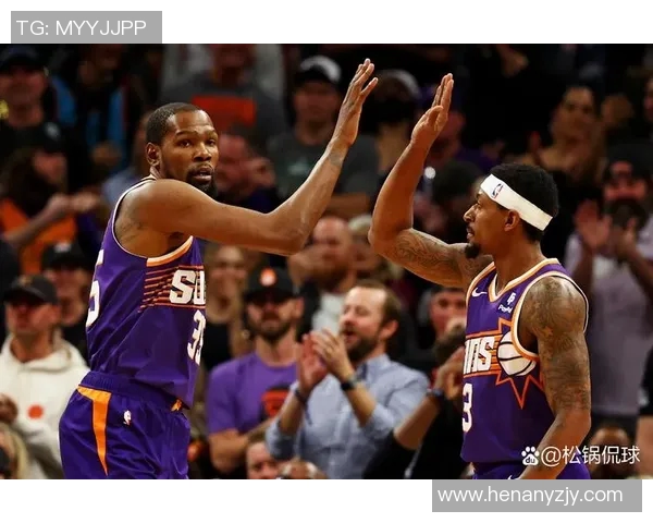 太阳队在季后赛中表现抢眼,未来可期 太阳队在季后赛中表现抢眼,未来可期